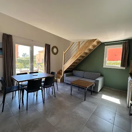 Mini T3 De 48m2 Lecci